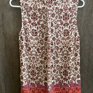 Adrianna Pappel 3 button down tank. Excellent condition.